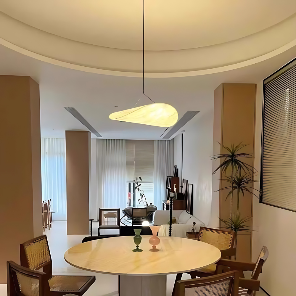 Der Japandi-Kronleuchter – Harmonisches Licht für dein Zuhause