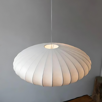 Der Seiden-Kronleuchter – Eleganz und Luxus für dein Zuhause