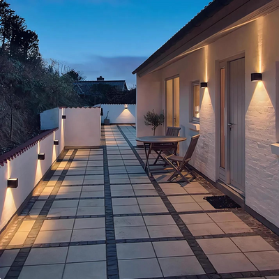 Das Strahlende Quadrat – Modernes Design trifft zeitlose Eleganz