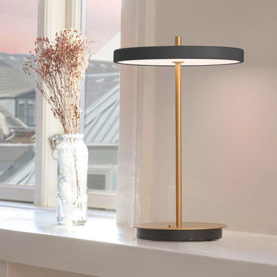 Der goldene Strahl – Luxuriöses Licht für jeden Raum