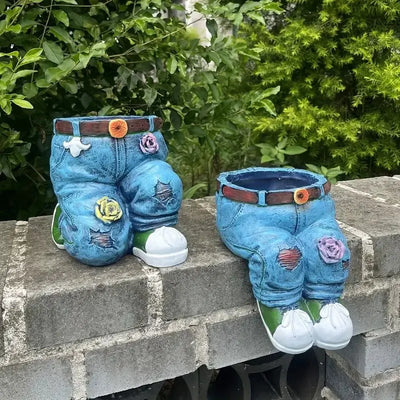 DenimBloom – Blumentopf in Jeans-Form